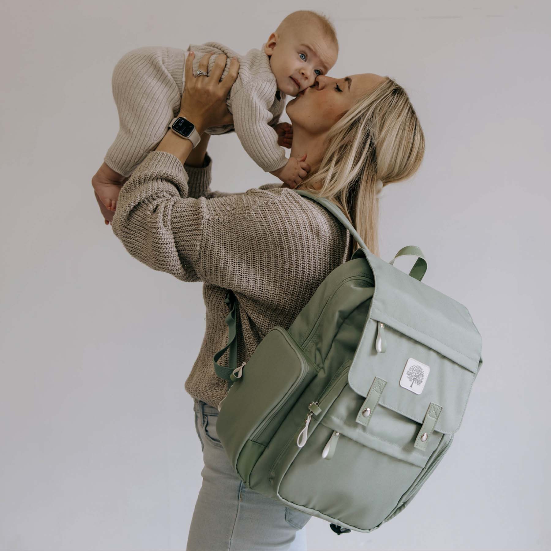 baby backpack for travel Relay Diaper Bag with Changing Pad KeaBabies understands the importance of having a durable and lasting bag to bring you places with your little ones BabbleRoo Diaper Bag Backpack -