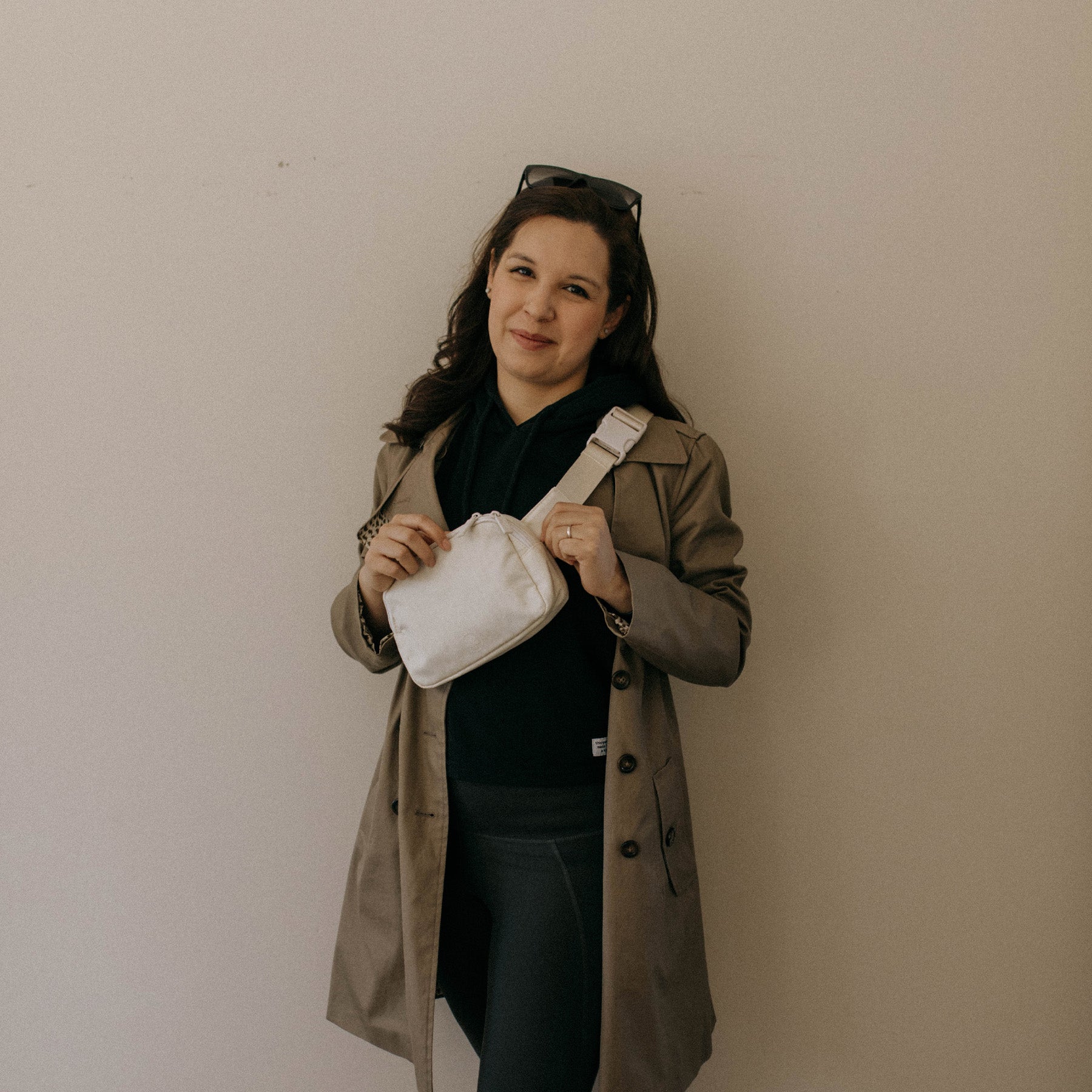 Trendy Mom Fits: 5 Outfits to Try This Month