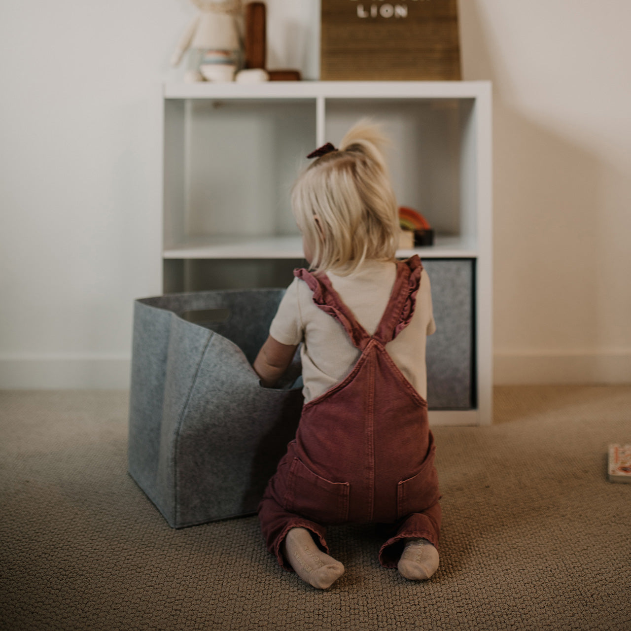 Gray Felt Storage Cube for nursery
