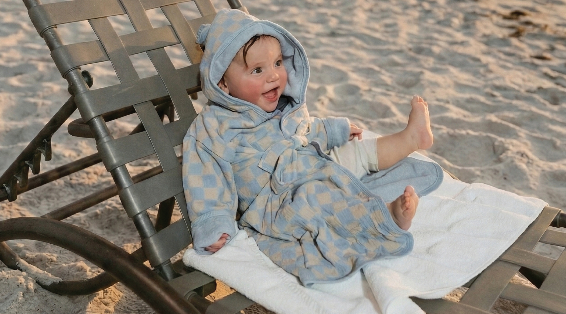 How to Plan a Successful Beach Day with Your Toddler