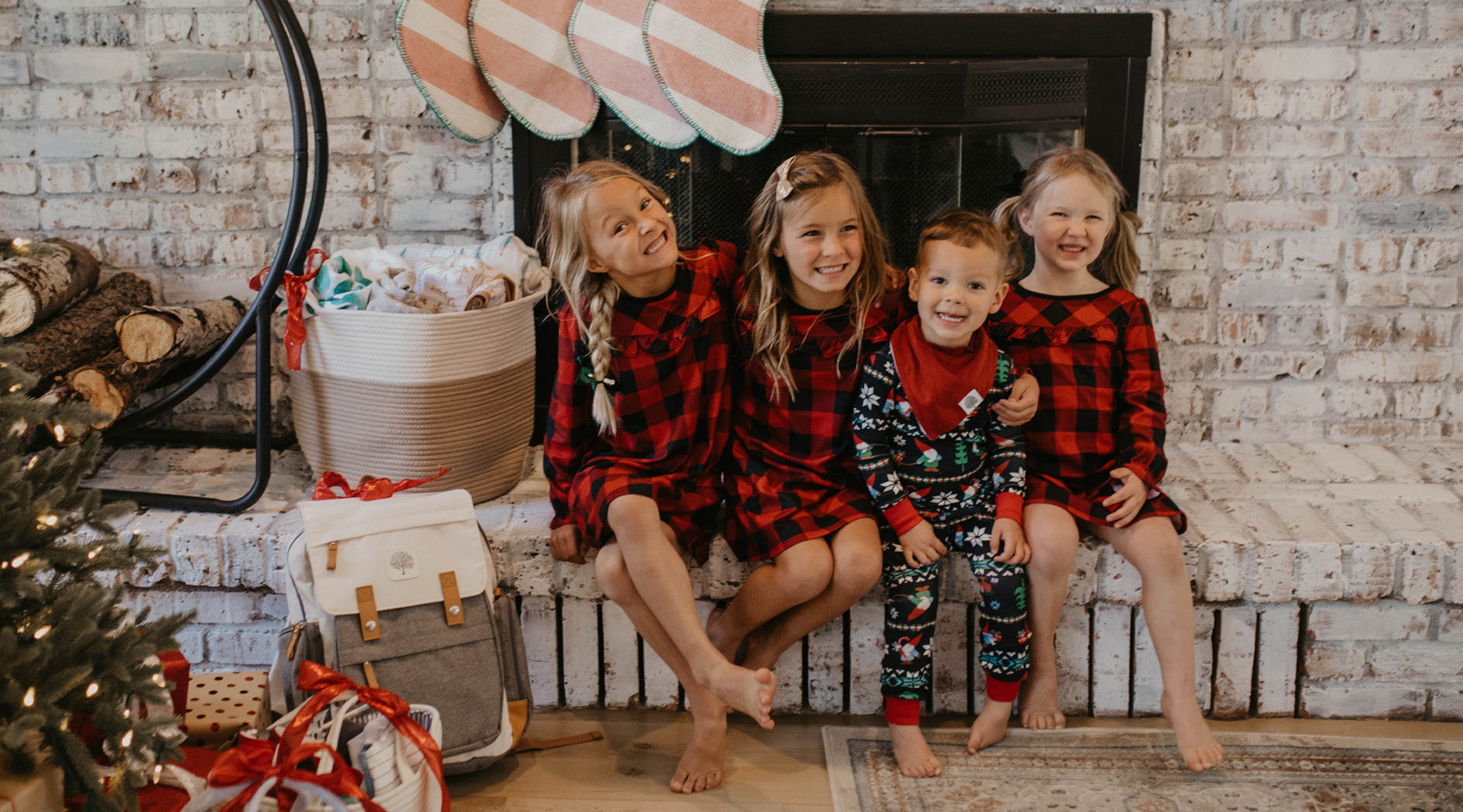 Baby's First Christmas: 6 Outfits You'll Love
