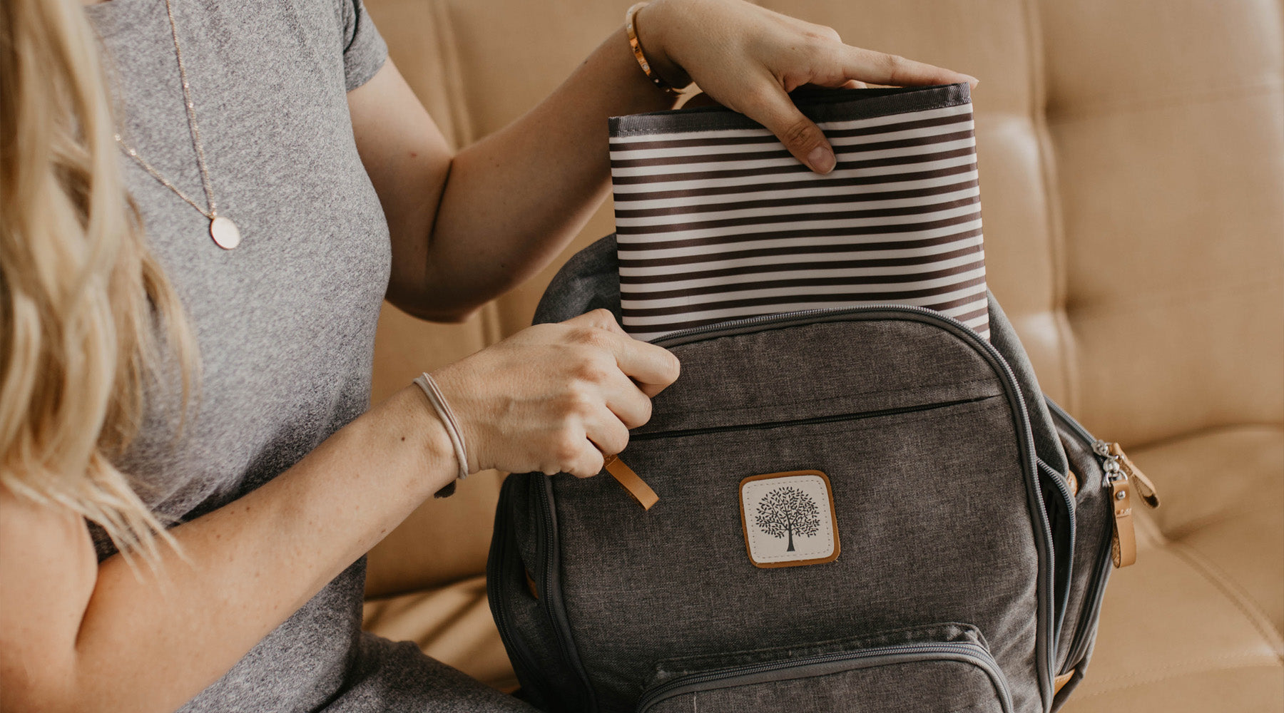 What's in Your Diaper Bag ~ According to Your Zodiac Sign