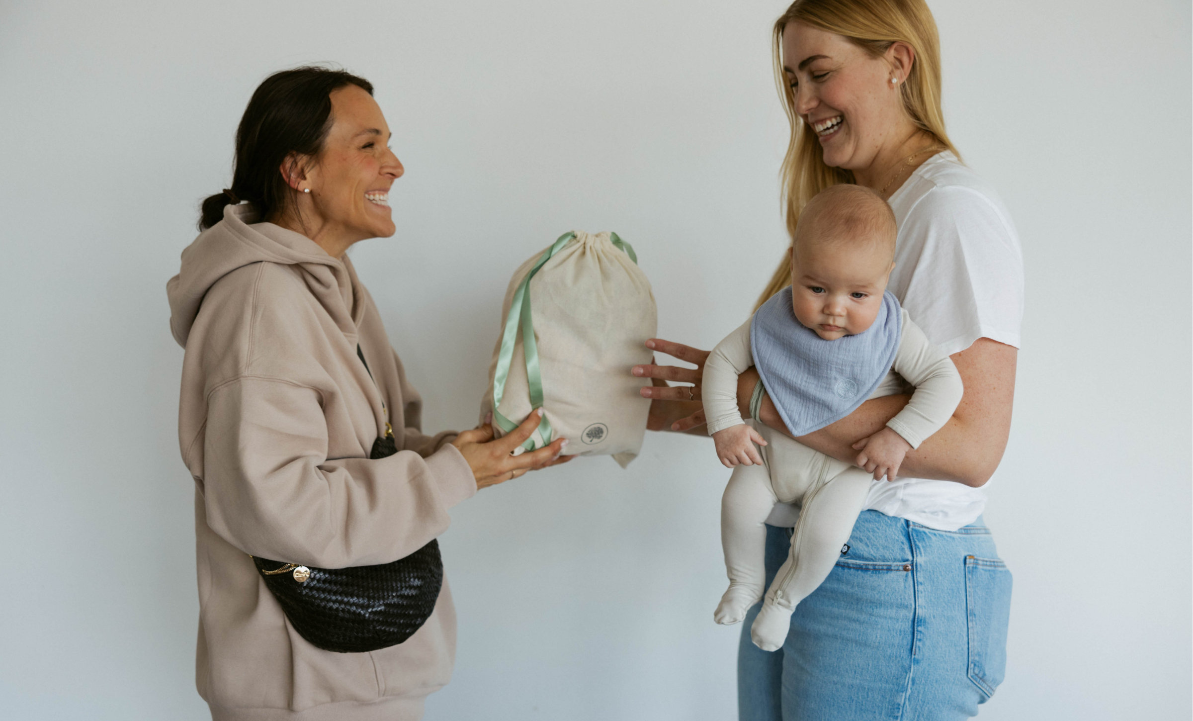 5 Creative Baby Shower Gift Wrapping Ideas for New Parents