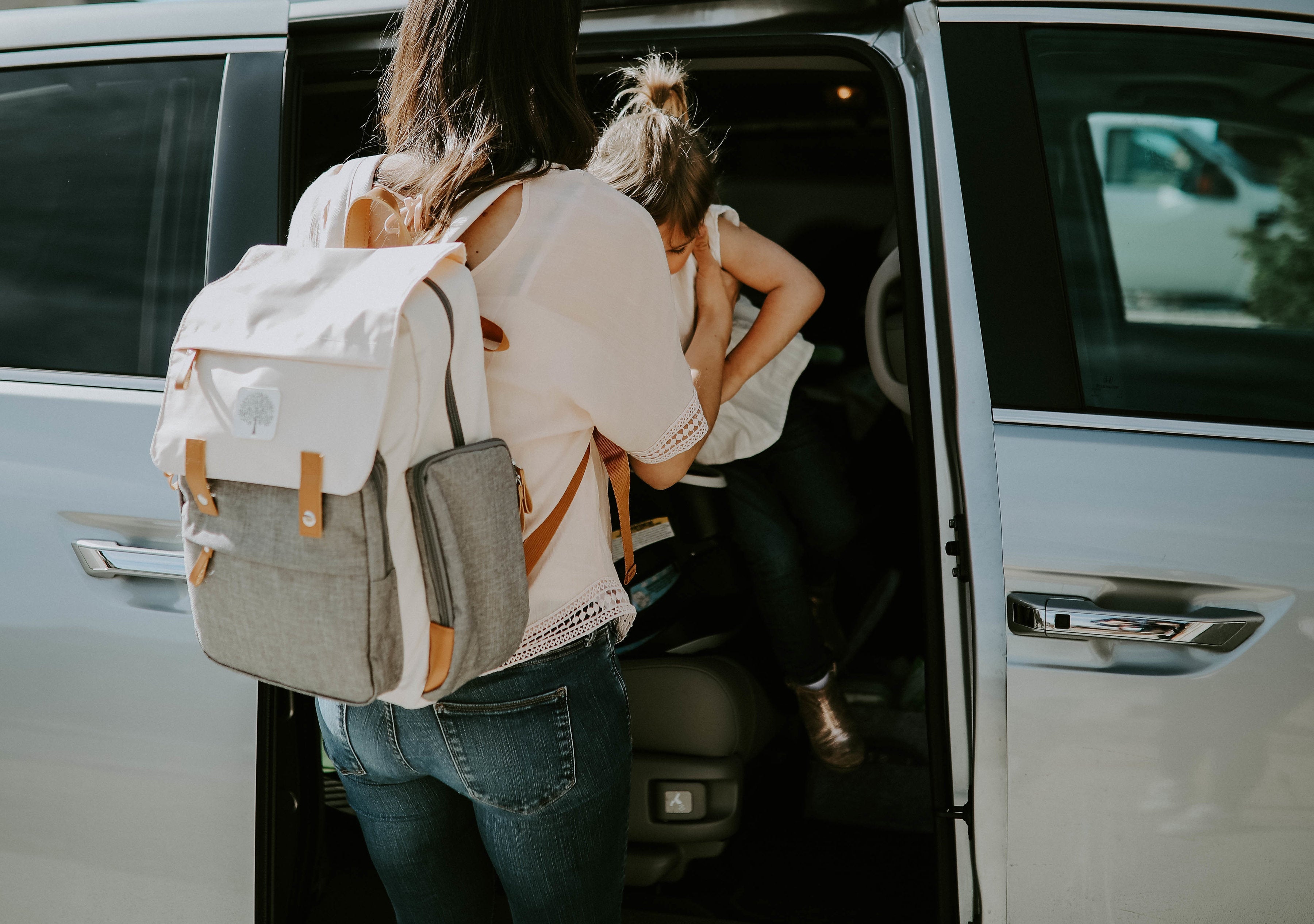 Diaper Bag Essentials for a Fun Day Out