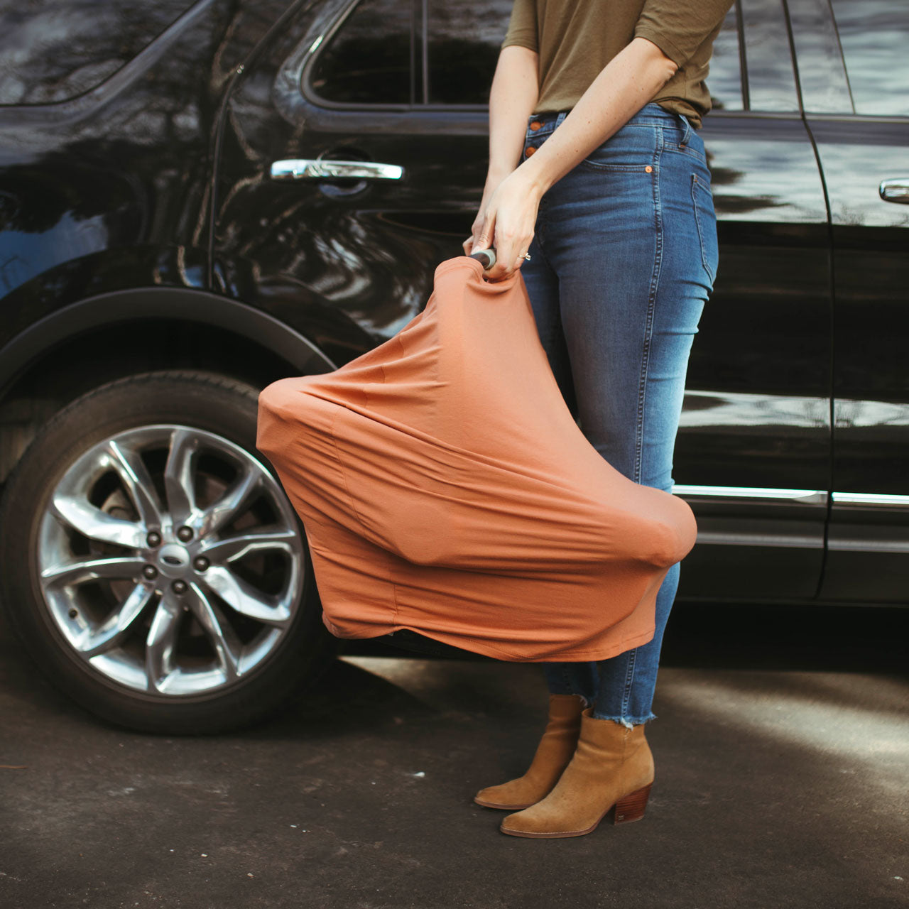 Versatile multi-use copper car seat cover for baby